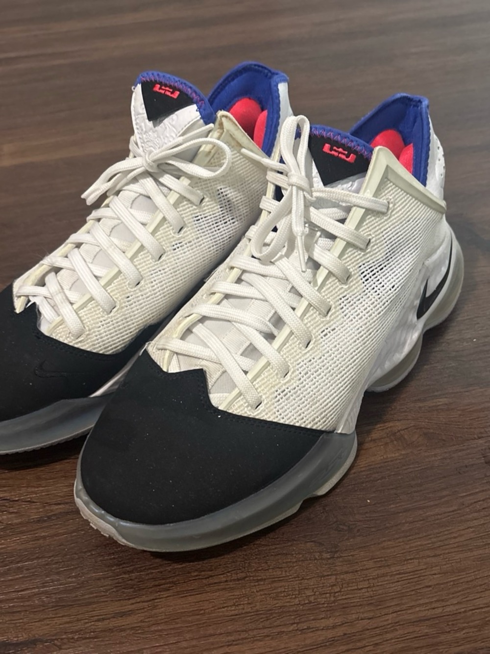 LeBron 19 - White, Black & Blue